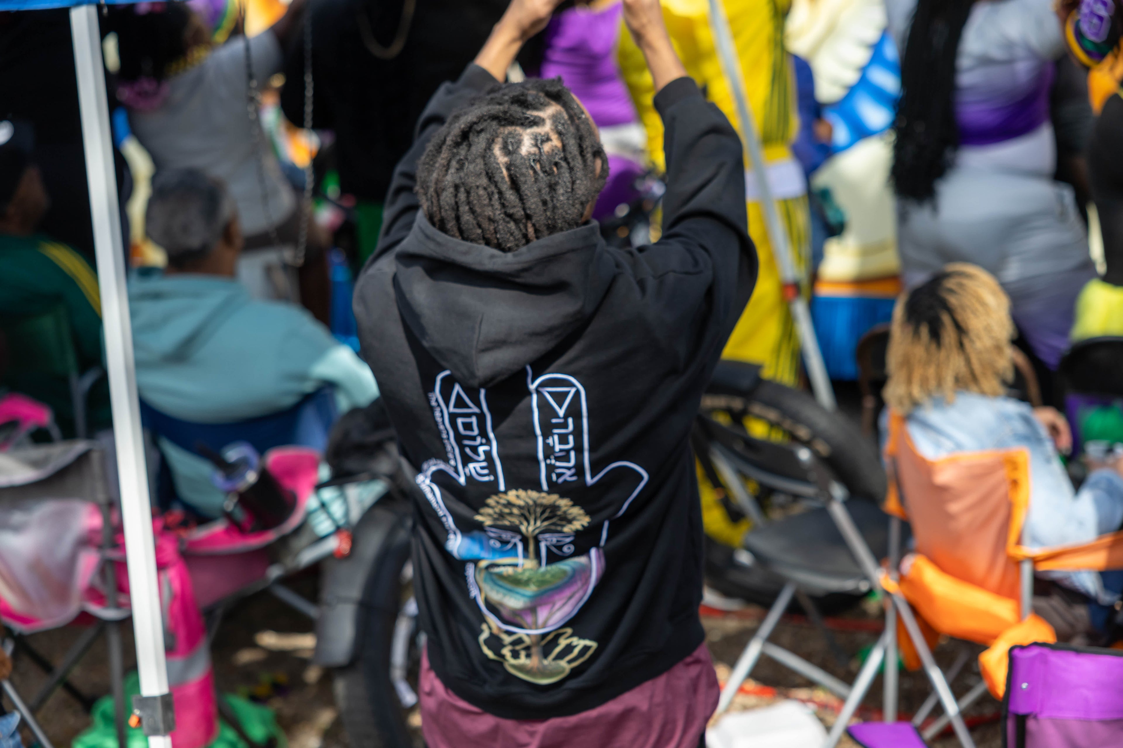 Habarii G world peace hoodie